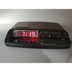 Vtg GE 7-4621A Digital AM/FM Clock Radio Tested & Working 2 Alarms Retro 80s